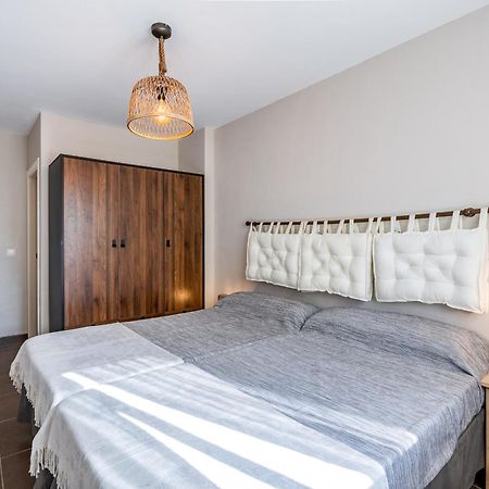 Bonito Apartamento En La Playa Con Piscina Torrenueva  Kültér fotó