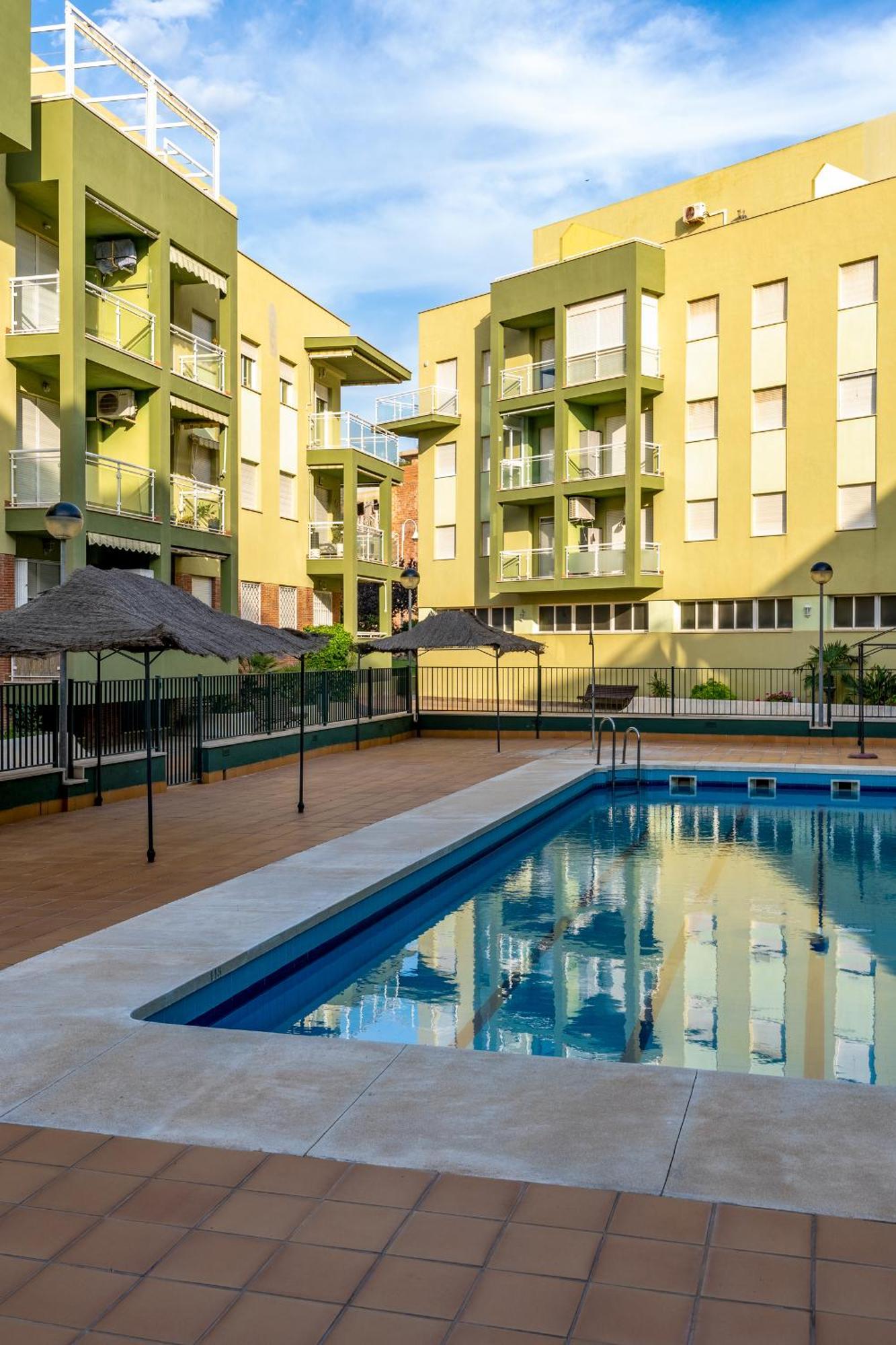 Bonito Apartamento En La Playa Con Piscina Torrenueva  Kültér fotó